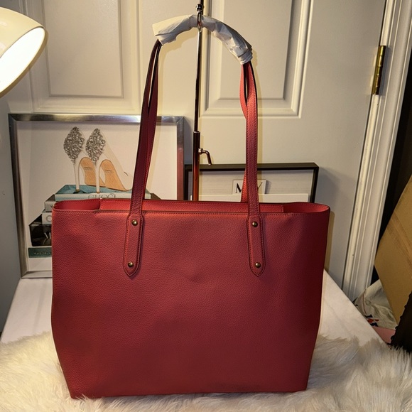 Disney X Coach Central Tote Zip Mickey & Minnie Mouse Pink Leather EUC - Picture 4 of 11